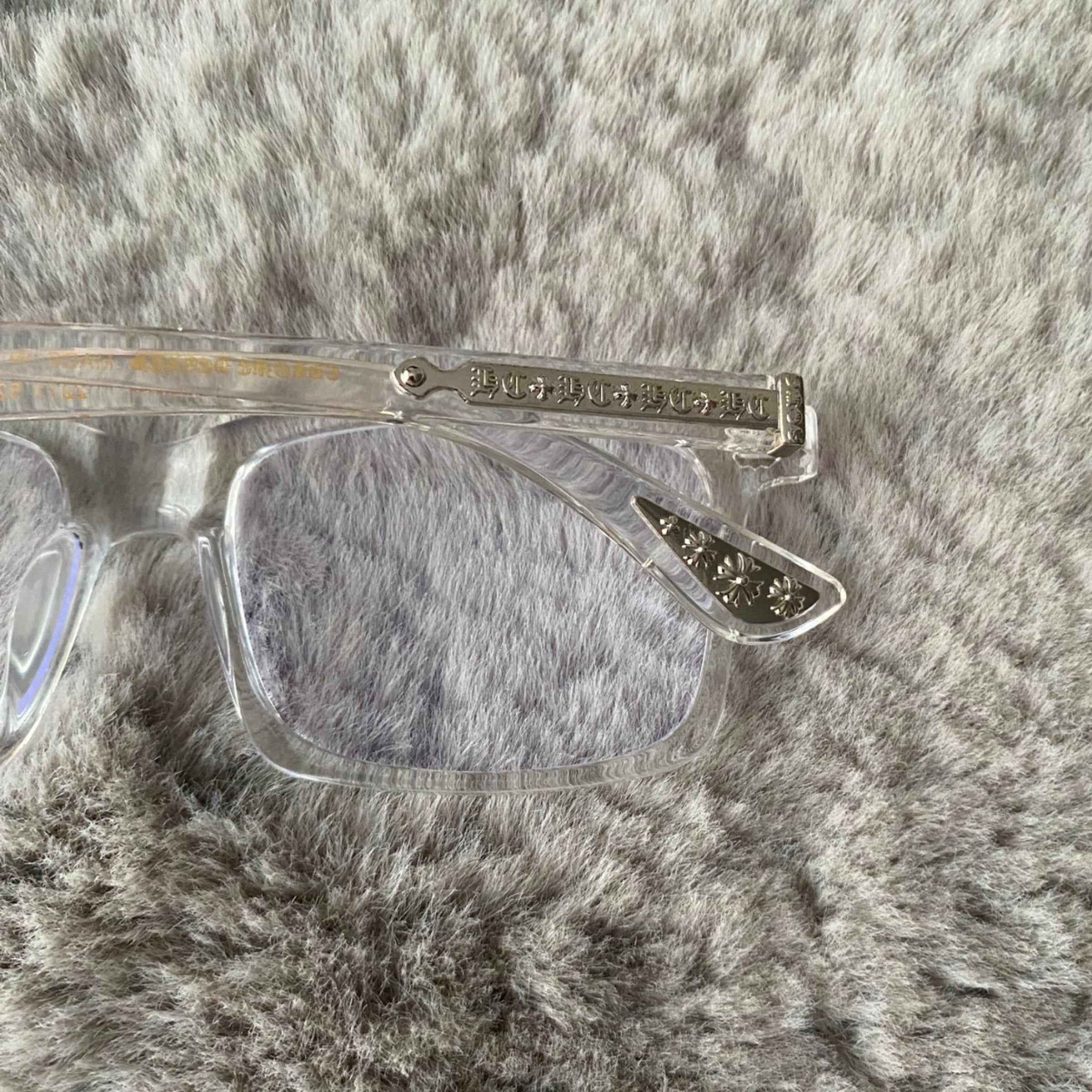 IRON SAINT™ SILVER VEIL